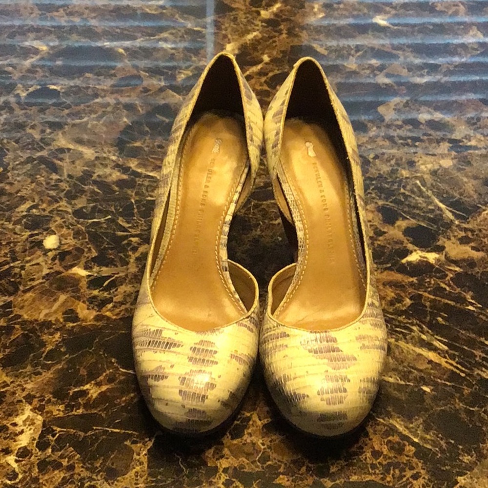 Schuler & Sons 6.5B LizardSkin Leather Wedge Heals